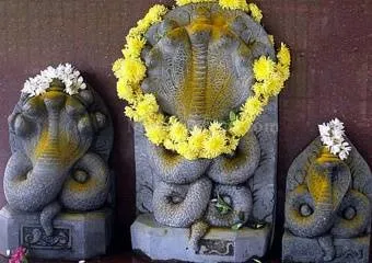 Древние легенды Индии. Наги - люди змеи