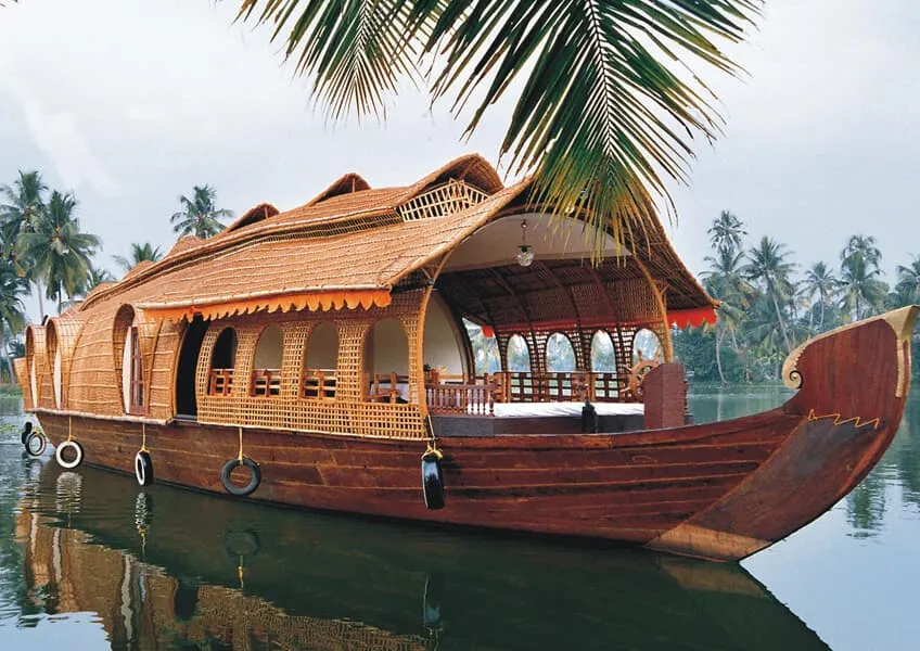 Плавучие дома в Керале (Индия)