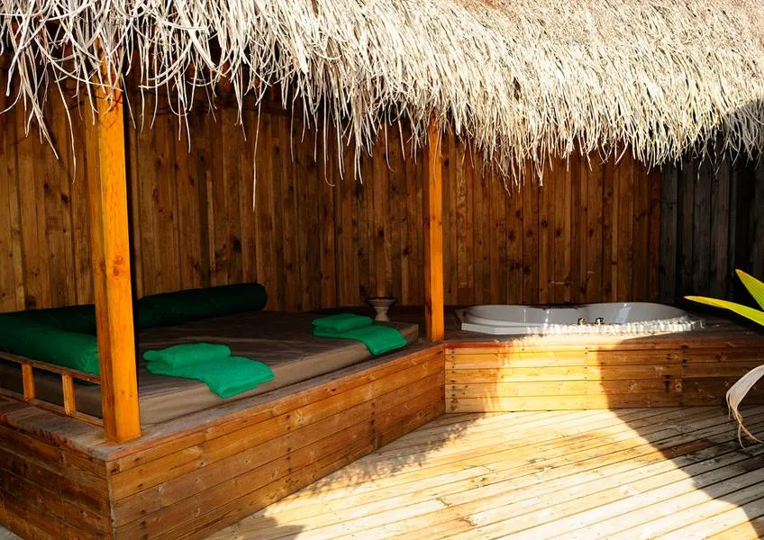 Jacuzzi Beach Villas Jacuzzi Beach Villas