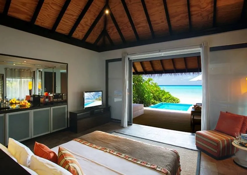 Beach Villa with pool Beach Villa with pool