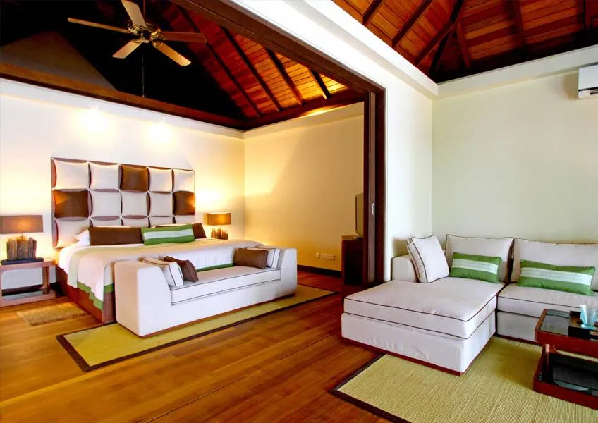 Private villa with Jacuzzi Private villa with Jacuzzi