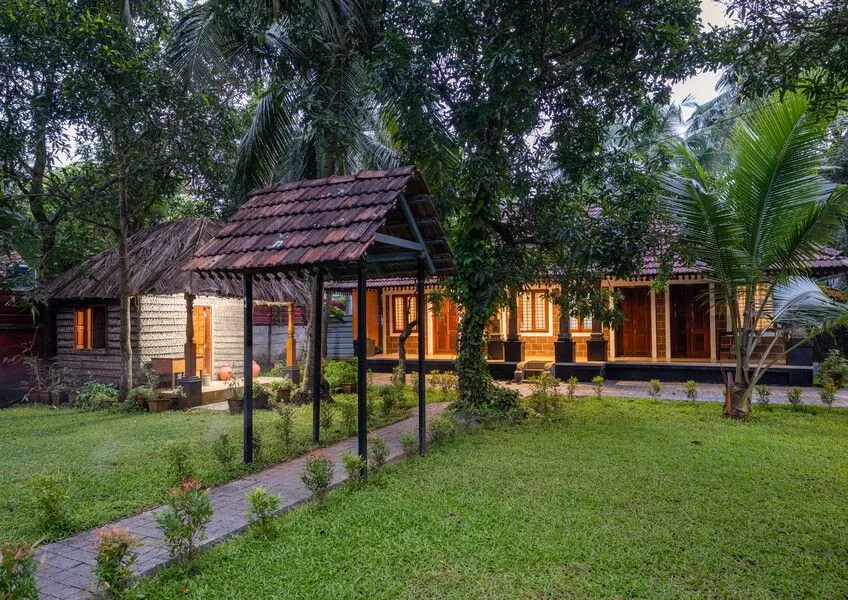 Новый отель в нашем каталоге — Sreechithra Ayurhome (Керала, Индия)