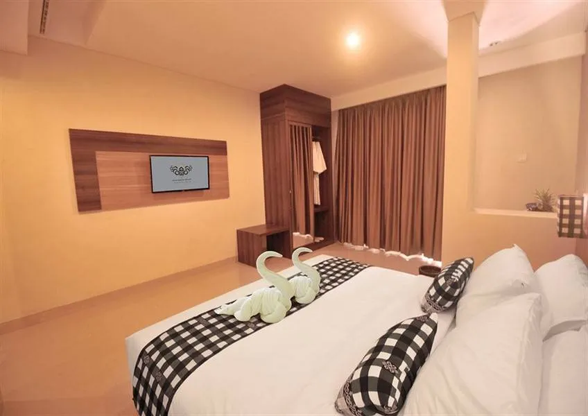 Deluxe Lagoon Deluxe Lagoon