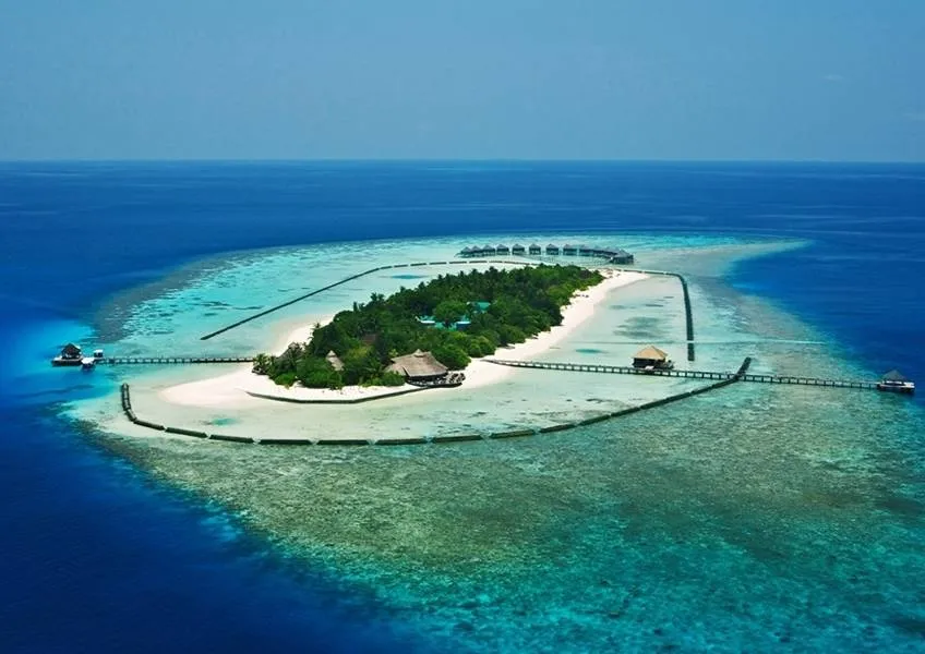 Komandoo Island Resort Komandoo Island Resort