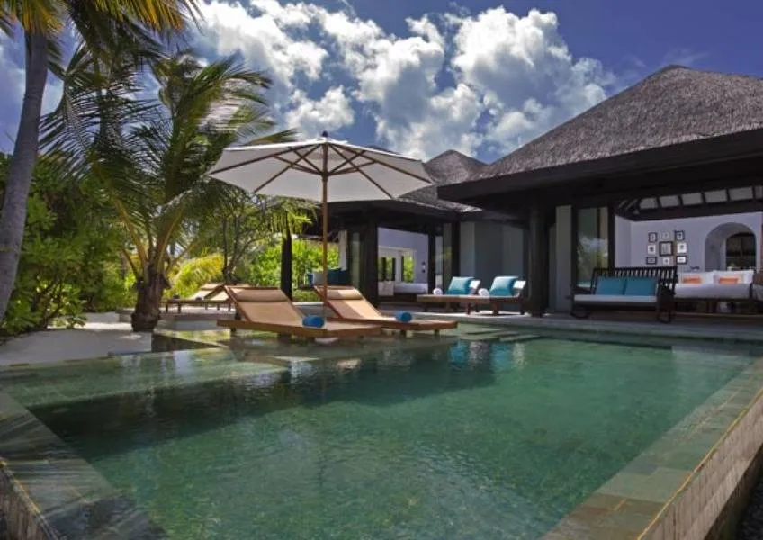 Пляжная вилла с бассейном для семейного отдыха Пляжная вилла с бассейном для семейного отдыха