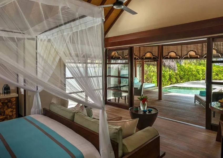 Sunset beach bungalow with pool Sunset beach bungalow with pool