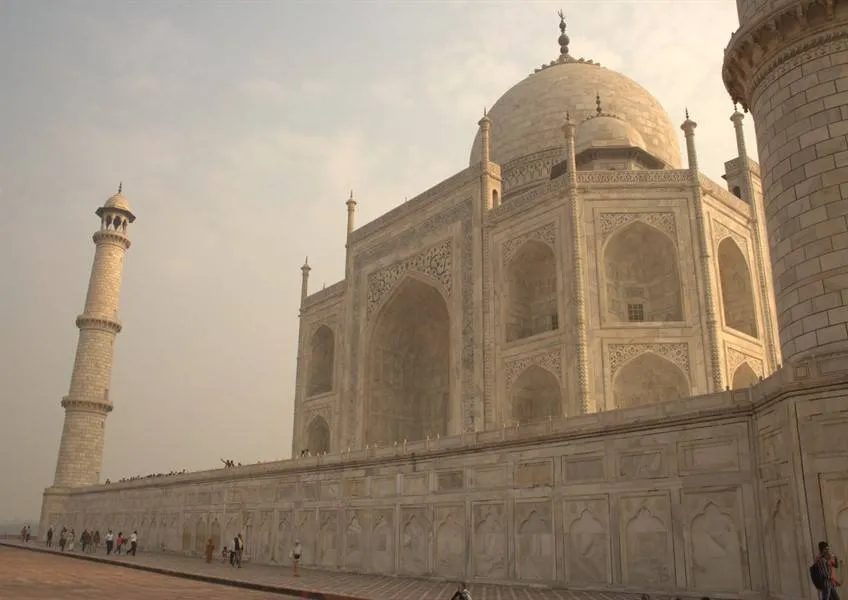 Дорога до Тадж-Махала станет быстрее благодаря новому поезду