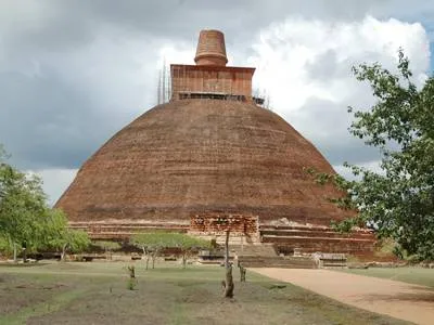 Отели в Анурадхапуру Отели в Анурадхапуру