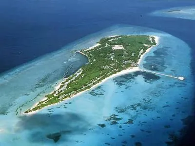 Отели на Атолле Лавиани Отели на Атолле Лавиани