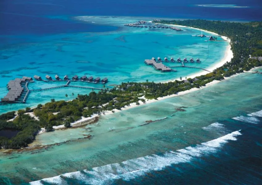 Shangri-La's Villingili Resort and Spa Shangri-La's Villingili Resort and Spa