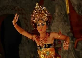 Интересные обычаи на Бали