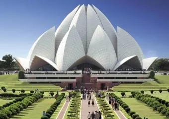 Создатели храма Лотоса в Дели. Бахаи