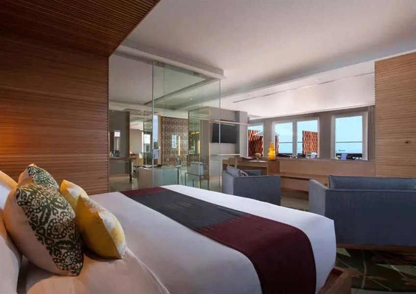 Grand Roof Ocean Front Suite Grand Roof Ocean Front Suite