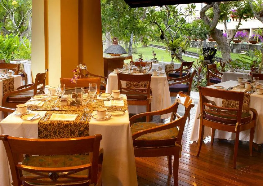 Palace Room Palace Room