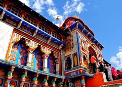 Храм Бадринатха