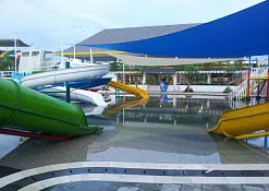 Аквапарк в Куте (Сircus water park Bali)