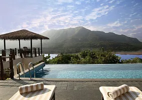 Бассейн и зоны отдыха Бассейн и зоны отдыха