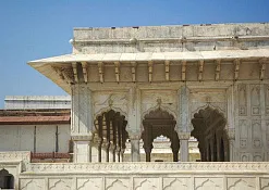 Башня Мусамман Бурдж