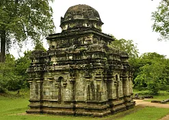 Индуистский храм Шивы