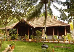 Kerala House Deluxe AC