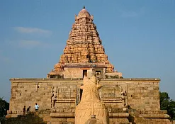 Храмы Чолы