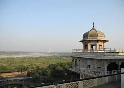 Башня Мусамман Бурдж