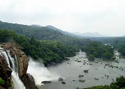 Водопад Атираппилли