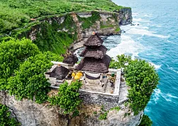Храм Улувату (Pura Luhur Uluwatu) – святыня острова Бали