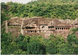 Пещеры Аджанта