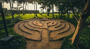 Лабиринт медитаций Лабиринт медитаций