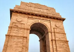 Ворота Индии