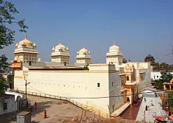 Храм Рам Раджа