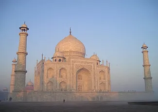 Золотой треугольник с посещением Кхаджурахо и Варанаси