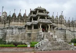 Храм Ришабдевы