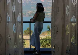 Acacia Lake View Rooms