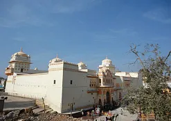 Храм Рам Раджа