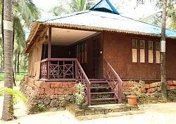 Twin Cottage