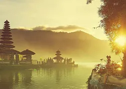 История индонезийского острова Бали