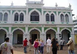 Мечеть Тысячи Огней 