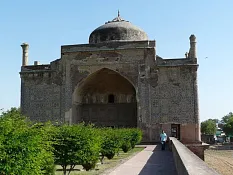 Мавзолей Чини-Ка-Рауза